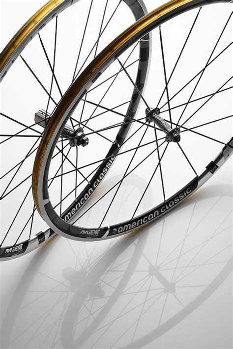 Product American Classic Argent Road Tubeless Wheelset