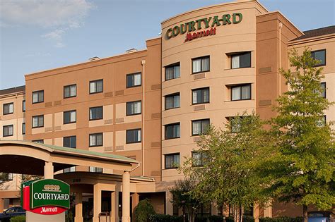 Ópera nacional da hungria fica a poucos minutos de distância. Courtyard Marriott - Riddick Fiedler Stern PC