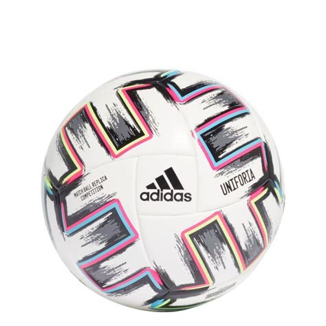 In this video i will review the uefa euro 2020 adidas uniforia match ball league (replica) size 5. adidas EURO 2020 Uniforia Competition Match Ball - White (Size 4)