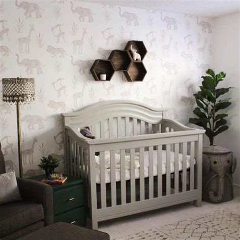 Simba Wallpaper 1000 In 2020 Baby Boy Nurseries