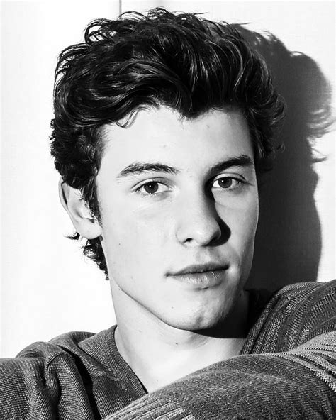 Pin By Beatriz Gomes On Faves Of Shawn Shawn Mendes Shawn Mendes