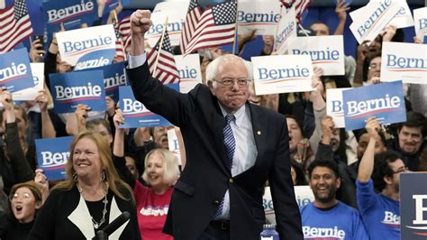 Sanders Narrowly Wins In New Hampshire Taking Front Runner Mantle Mpr News