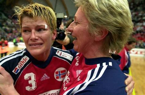 245,725 likes · 14,964 talking about this. VG Foto