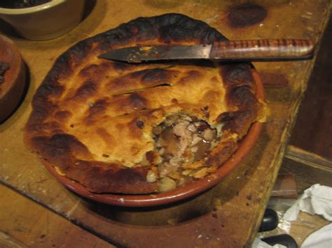 Medieval Food Rustic Meat Pie Food Skyrim Food Renaissance Food