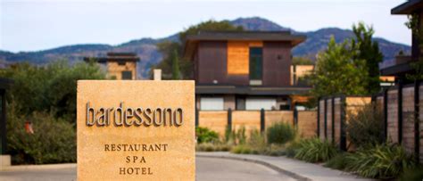The Bardessono Eco Resort And Spa Is A Luxury Getaway In Napa Valley