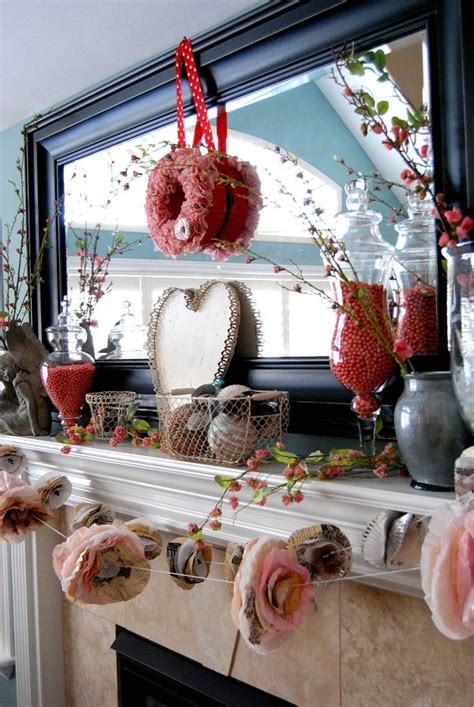 20 gorgeous valentine s day mantel décor ideas