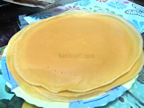 Cara sebutan betul crepe ialah krape (macam grape) ataupun krap (macam trap). Tertunailah Hasrat Di Hati: Durian Crepe (Fenomena)