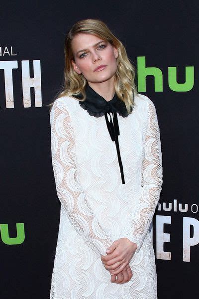 Emma Greenwell Photos Actress Emma Greenwell Arrives During The Premiere Of Hulu S The Path