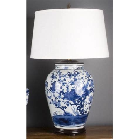I love the pretty bird design on this blue and white table lamp. BLUE AND WHITE CLASSIC PORCELAIN CHINESE oriental lamp