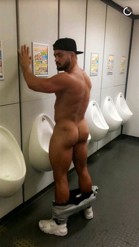 Showing It Off At The Mens Room Urinals Page 374 Lpsg