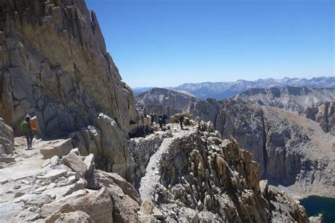 10best Tackles Mount Whitney In California