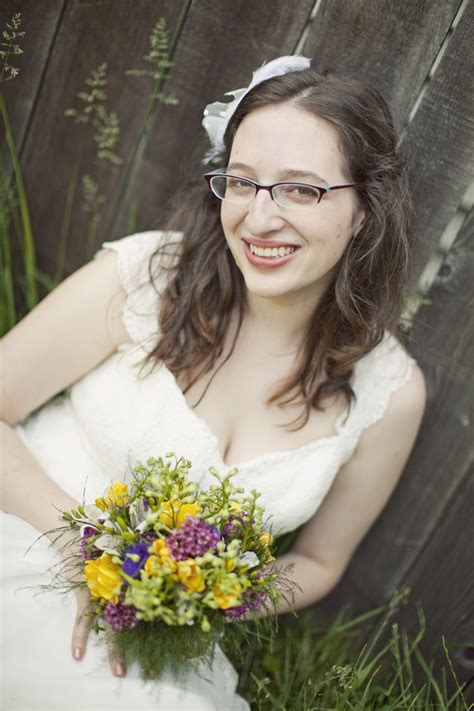 Bride In Glasses Elizabeth Anne Designs The Wedding Blog