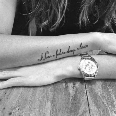 Un tatuaggio è per sempre… o quasi! Tatuaggi scritte: sul corpo, tutta la poesia delle parole ...