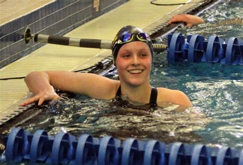 Prep Girls Swimming Baraboo Advances To State In Six Events Swimming