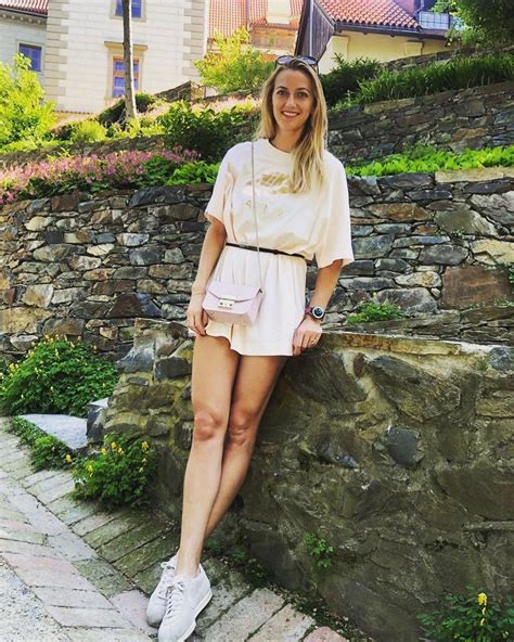 8 марта 1990 | 31 год. Petra Kvitova on Instagram: "Out and about in beautiful ...