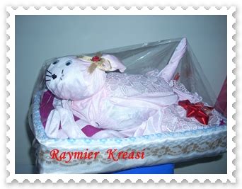 Cara membuat hantaran dari kain batik sederhana. Raymier Kreasi: Hantaran Dari Baju Tidur Bentuk Kucing #hiasseserahandepok #hiashantarandepok