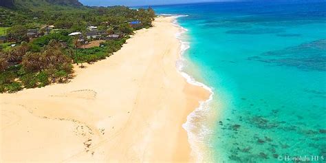 Oahus Top Neighborhoods By White Sandy Beaches