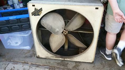 Big Emerson 30 Belt Drive Window Fan From 1948 Youtube