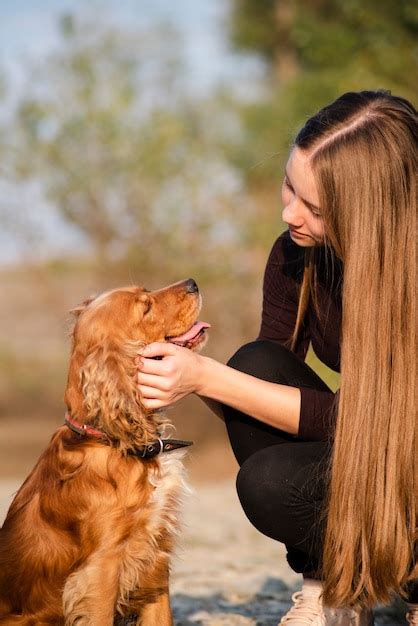 Free Photo Close Up Young Woman In Love With Her Dog