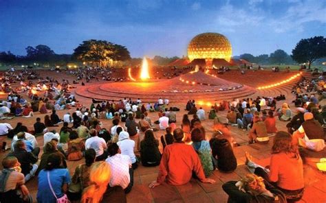 Teori ini menyatakan bahwa para pedagang menggunakan angin muson tropis. Auroville : Bandar Unik Wajib Dilawati Sekiranya Anda ...