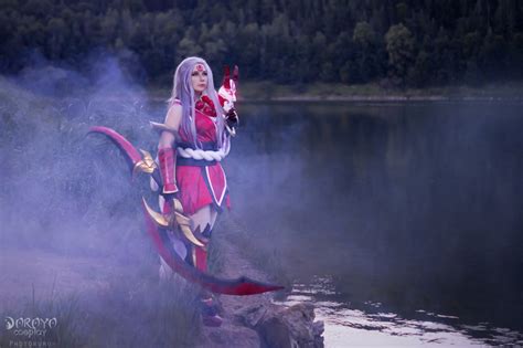 One of my favorite thematic, really lucky got team support me on this one. Blood Moon Diana - Daraya(Daraya) Diana Cosplay Photo ...