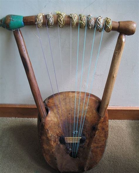 African Instruments The Nyatiti Kenya This Is A 5 To 8 Stringed