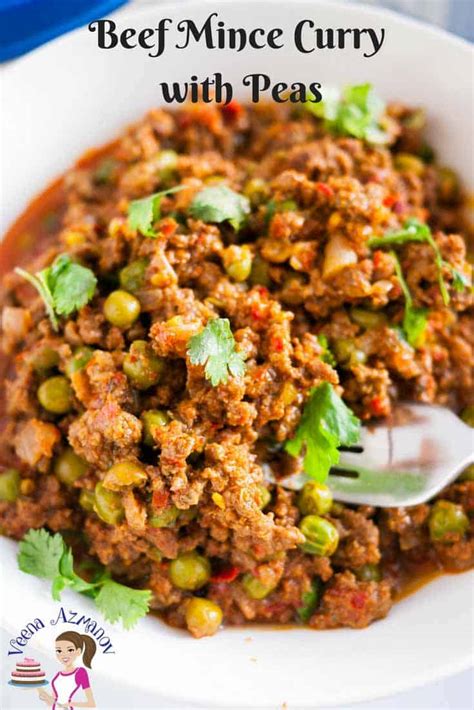 I know mince isn't one of those fancy cuts of meat that gets people all excited, it's certainly not fashionable. Beef Mince Curry with Peas aka Kheema Mattar Masala - Veena Azmanov
