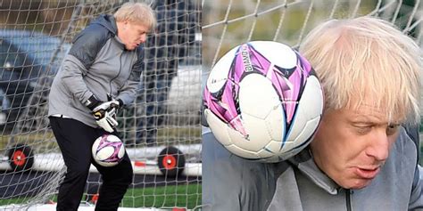 Doch jeder darf sich ohne priorisierung damit impfen lassen. General election: Boris Johnson went in goal at a ...