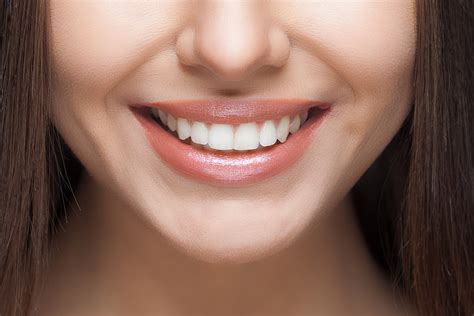 Attain A Beautiful And Attractive Smile With Teeth Whitening Process Dentist In Gurgaon