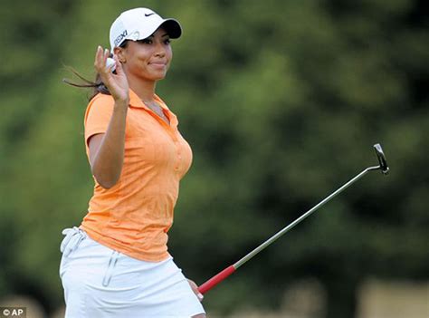 Top 5 Hottest Female Golfers In The World Of Golfs