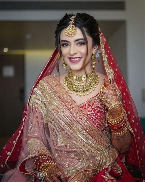 Indian Brides Are So Beautiful I Also Want To Marry Such A Beautiful Bride Lily Fashion Style