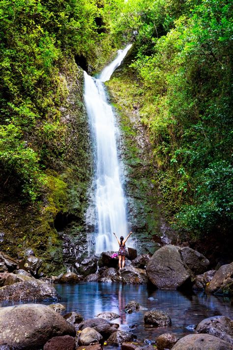 The Best Top Waterfalls In Oahu 2022