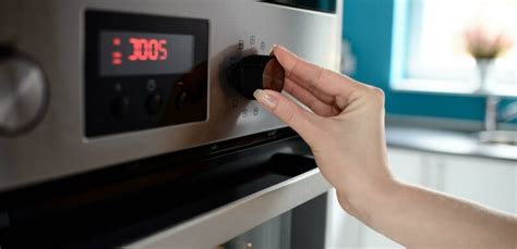 Youve Been Preheating Your Oven All Wrong The Right Way Gets It Up