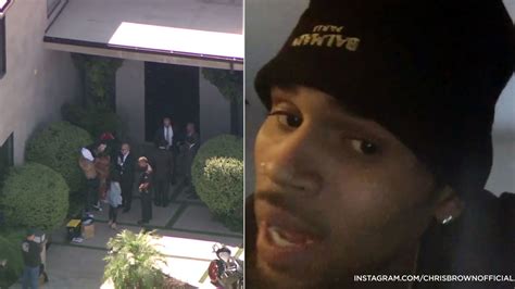 Chris Brown Arrested For Assault With A Deadly Weapon Abc7 Chicago
