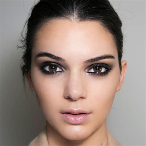 Kendall Jenner Smoky Eye Tutorial Teen Vogue