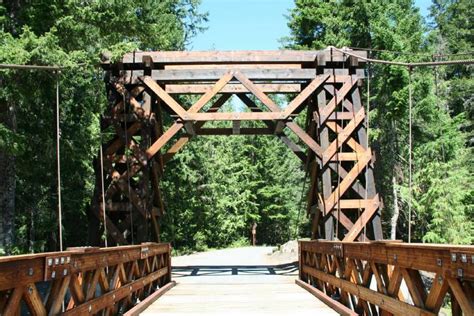 Bridgemeister Nisqually River Longmire Suspension Bridge