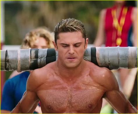 Zac Efron Dresses As A Woman For Baywatch Undercover Mission New