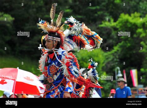 indigenous dance banque de photographies et d images à haute résolution alamy