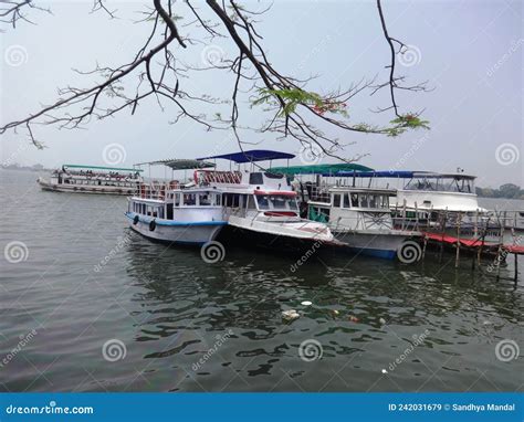 Boats Docked In Marine Drive Kochi Stock Image Image Of Tourists