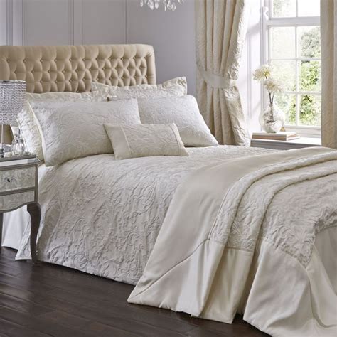 Sky oriana comforter duvet cover set, king size purple embroidered msrp $ 315. Luxury Spencer | Jacquard | Duvet Cover Set | Ivory Cream ...