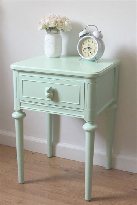 A white nightstand is the perfect complementary piece to highlight the clean look of white or black bedding and bedroom furniture while serving an equally important functional role. Mint Green Nightstand with Owls … | Green nightstands, Bedroom night stands, Painted bedroom ...