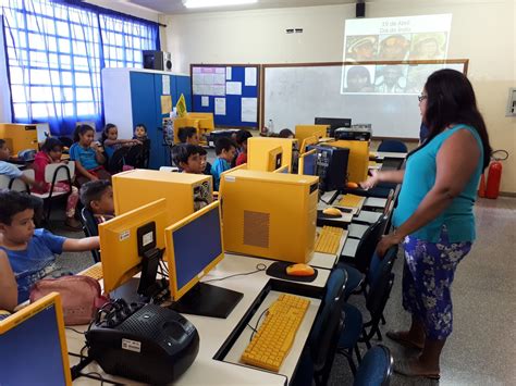 Escola Municipal Professora Maria Tereza Rodrigues