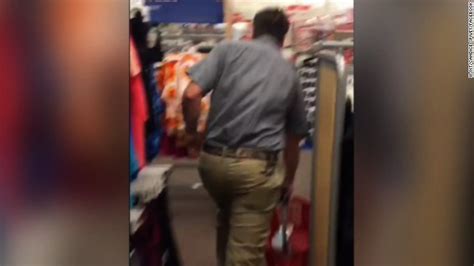 Target Viral Video Turns Up Heat On Man Is It Fair Cnn