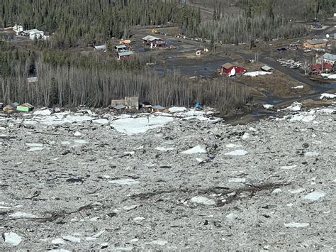 Breakup Brings Serious Flooding To Yukon Kuskokwim River Communities