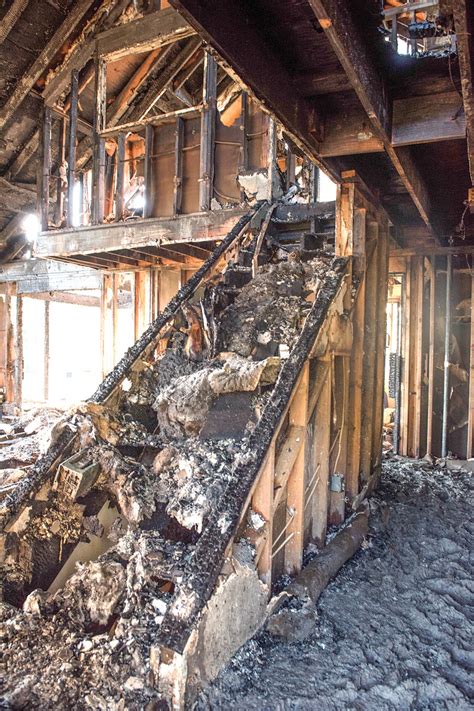 Residents In La Center House Fire Thankful For Narrow Escape The