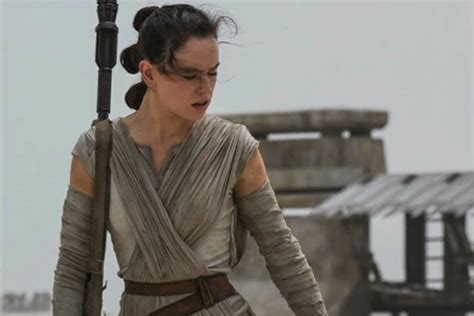 Where Is Rey A Few Times The Star Wars Hero Has Been Oddly Mia