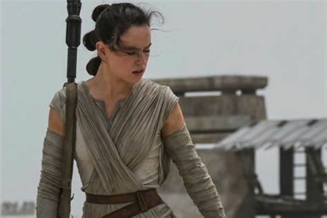 But the resilient rey continued her training and learned the truth about her parentage and her mysterious connection with kylo. Why Rey from Star Wars: The Force Awakens Makes Me Cry ...