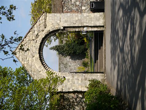 Entrance To Memorial Garden Canterbury © David Dixon Cc By Sa20 Geograph Britain And