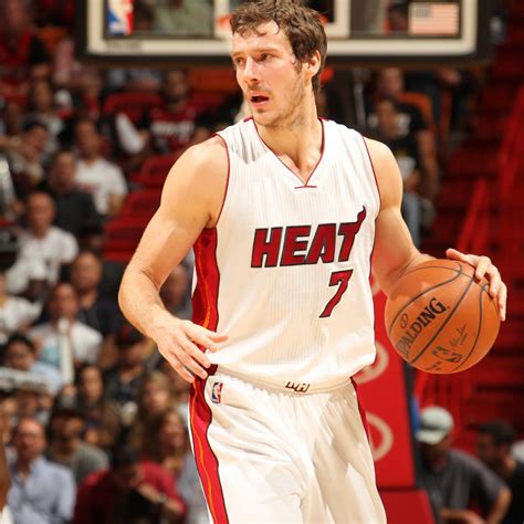 Goran Dragic Re-Signs with Heat: Latest Contract Details ...