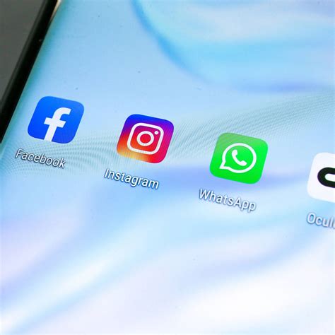 Manuel bei whatsapp nummern von frauen (schlampen) manuel bei whatsapp nummern von frauen (schlampen) hamudi bei marie aus münchen verschickt per whatsapp sexnachrichten; WhatsApp-Schock! Neue Funktion löscht Nachrichten automatisch | COSMOPOLITAN